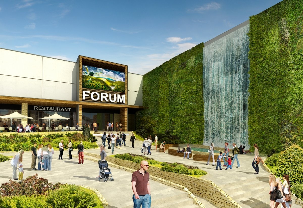 OC Forum Poprad_nuty, držky ve fasádě